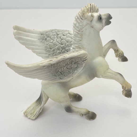 PEGASUS Made in Germany Hand Painted Bullyland - Picture 2 of 8